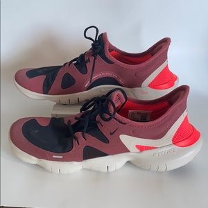🆕 Nike Free Men’s size 8.5
